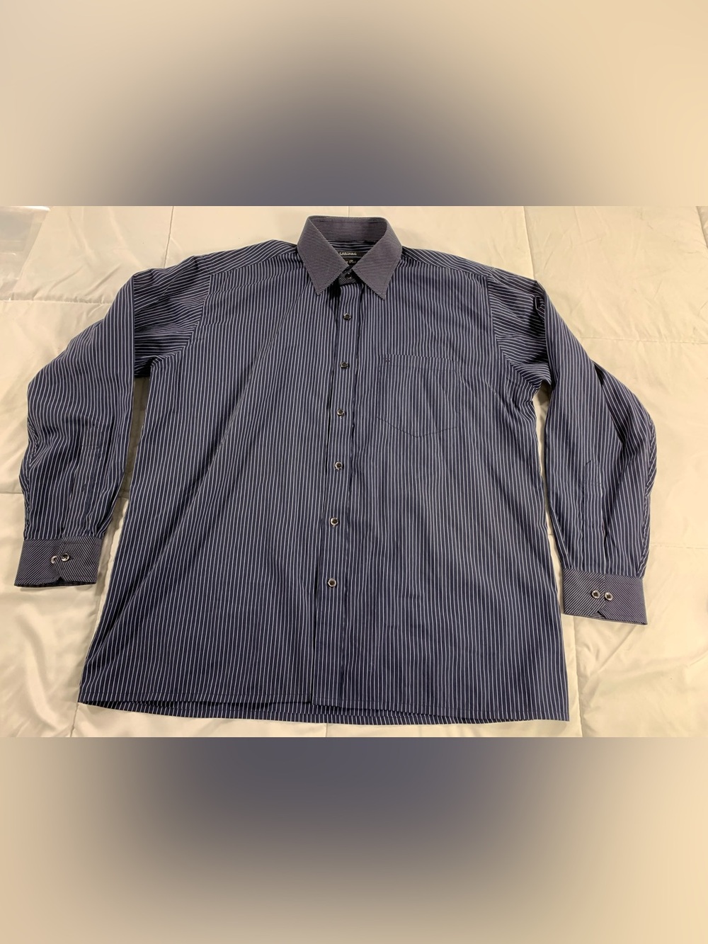 Preloved Cantabil button up shirt size L